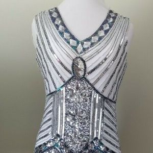 Women's White W/ Silver Sequins And fringe Hemline Sleeveless Dress Size Small